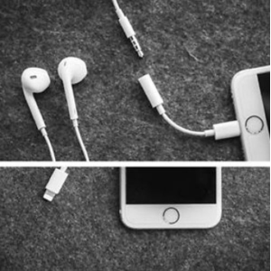 Bluetooth WIRED 8PIN Lighting to Earphone Headphone Jack Adapter Dongle for Apple iPhone (White)