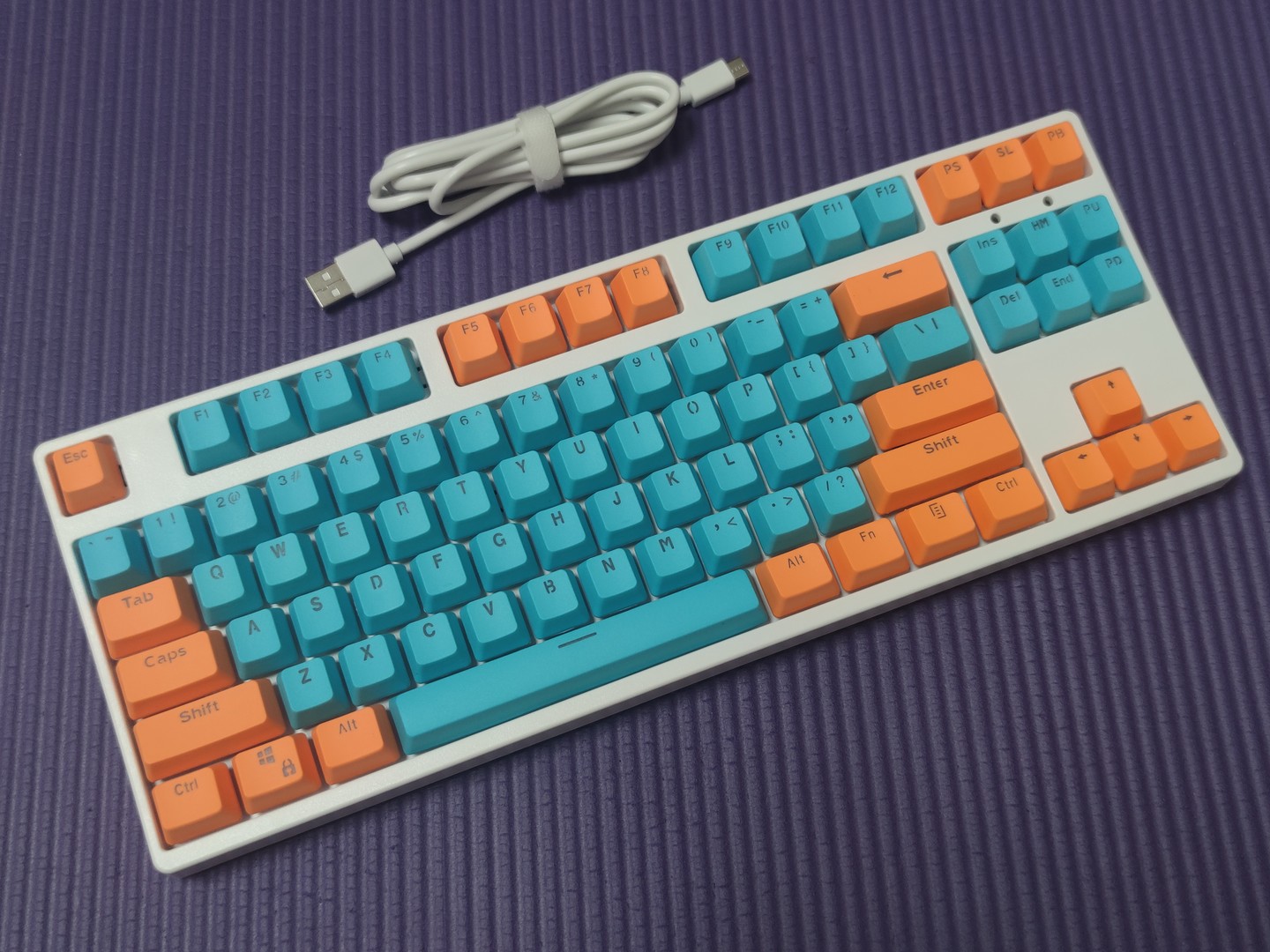 Green Axis Tea Red Axis Black Axis Mechanical Keyboard - 1-Package Four