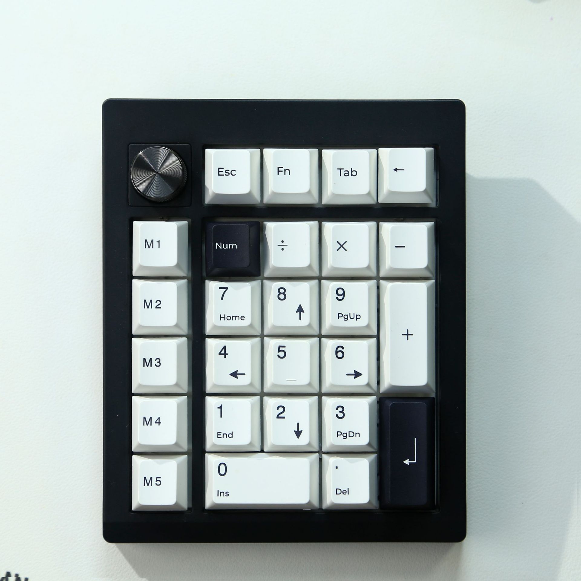Three-model Wireless Mechanical Digital Bluetooth Keyboard - Black
